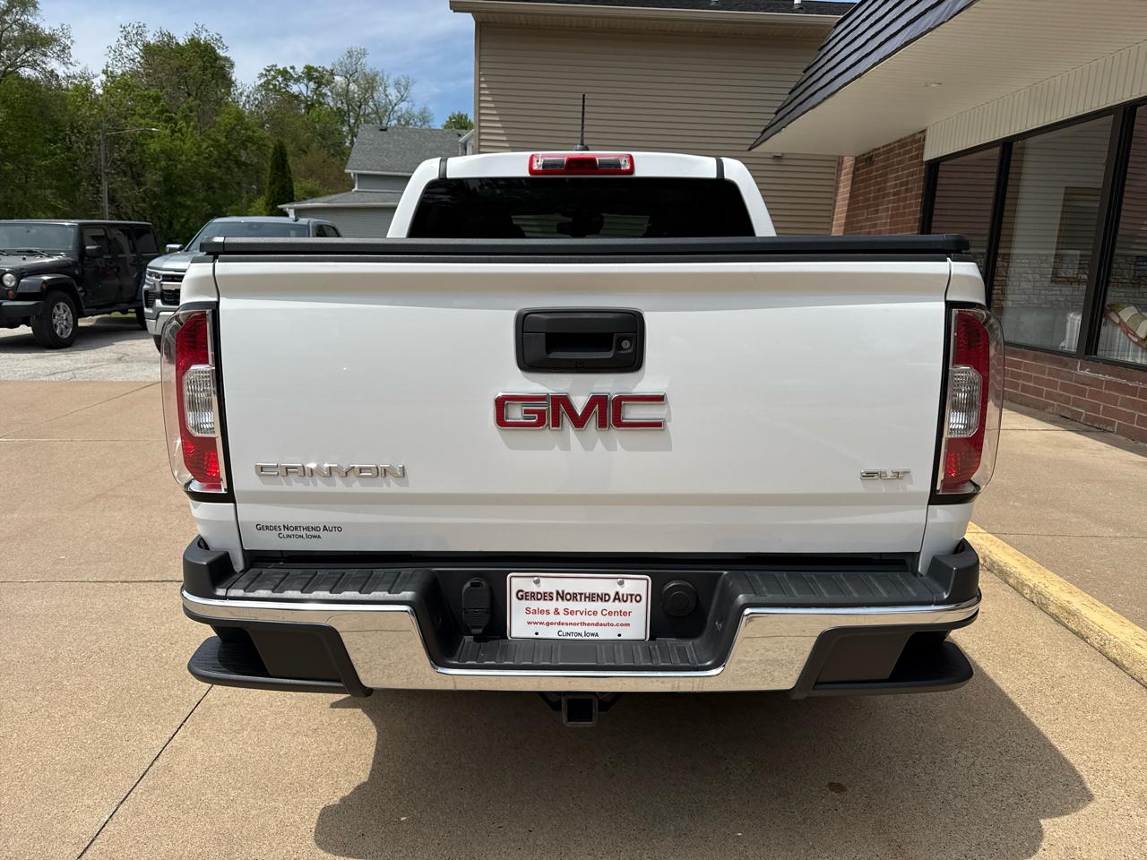 GMC Canyon SLT Crew Cab 4WD Short Box 2015