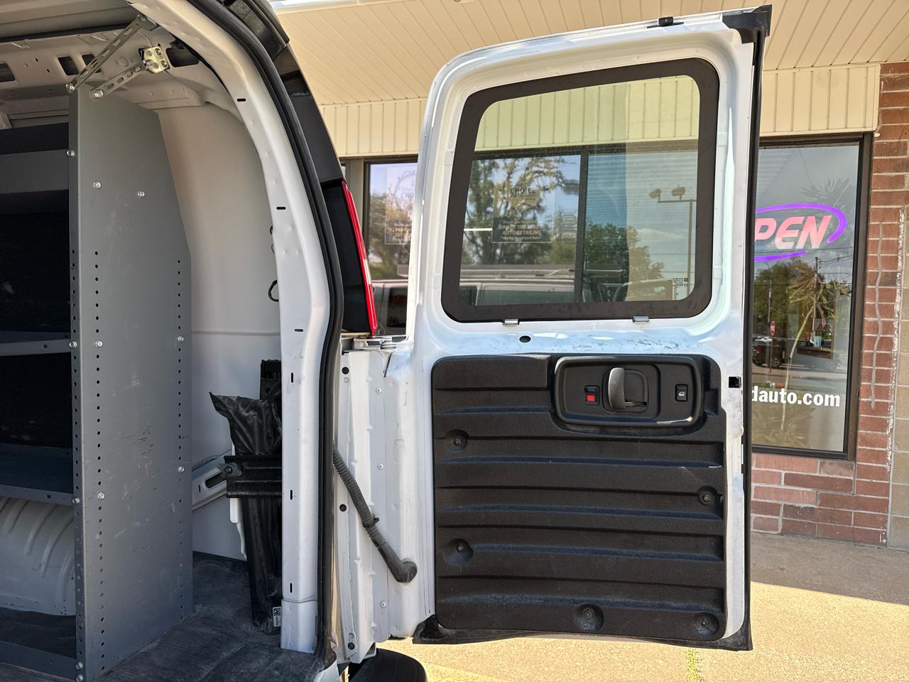 GMC Savana G2500 Cargo 2022