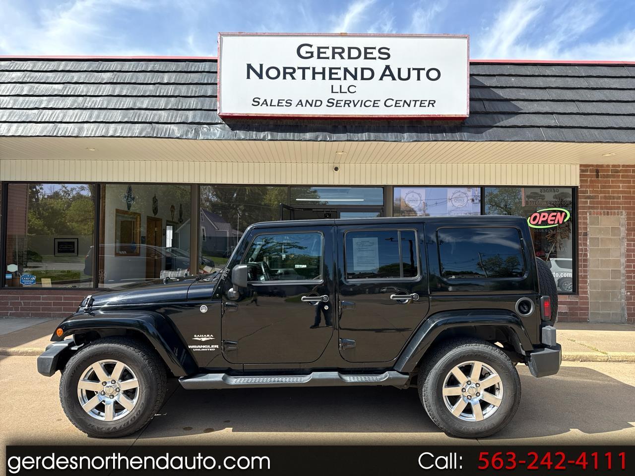 Jeep Wrangler Unlimited Sahara 4WD 2013