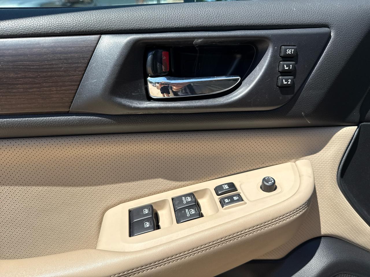Subaru Legacy 2.5i Limited 2015
