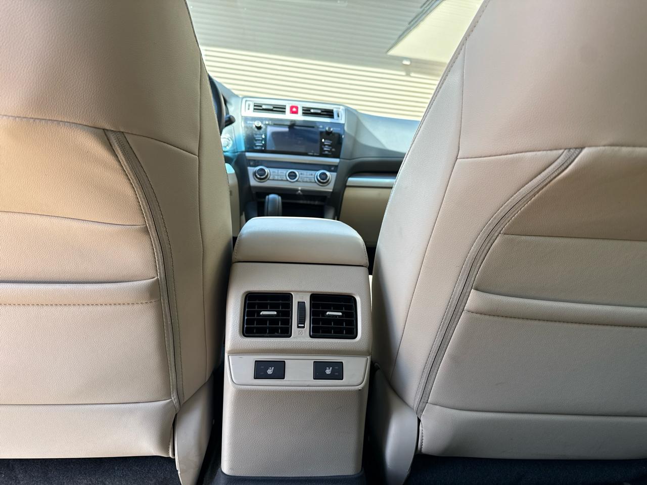 Subaru Legacy 2.5i Limited 2015