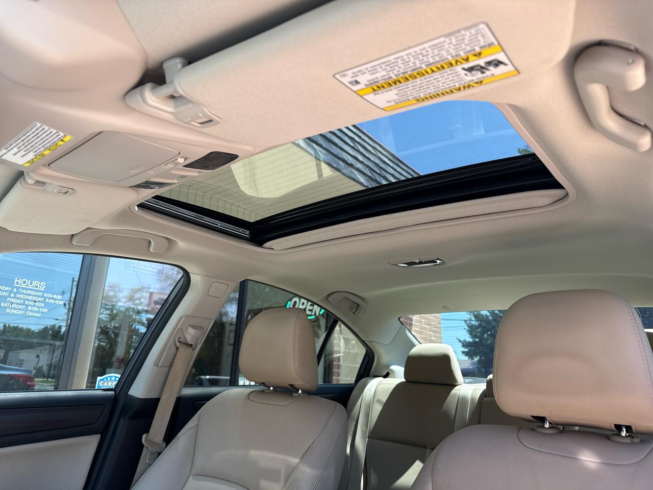 Subaru Legacy 2.5i Limited 2015