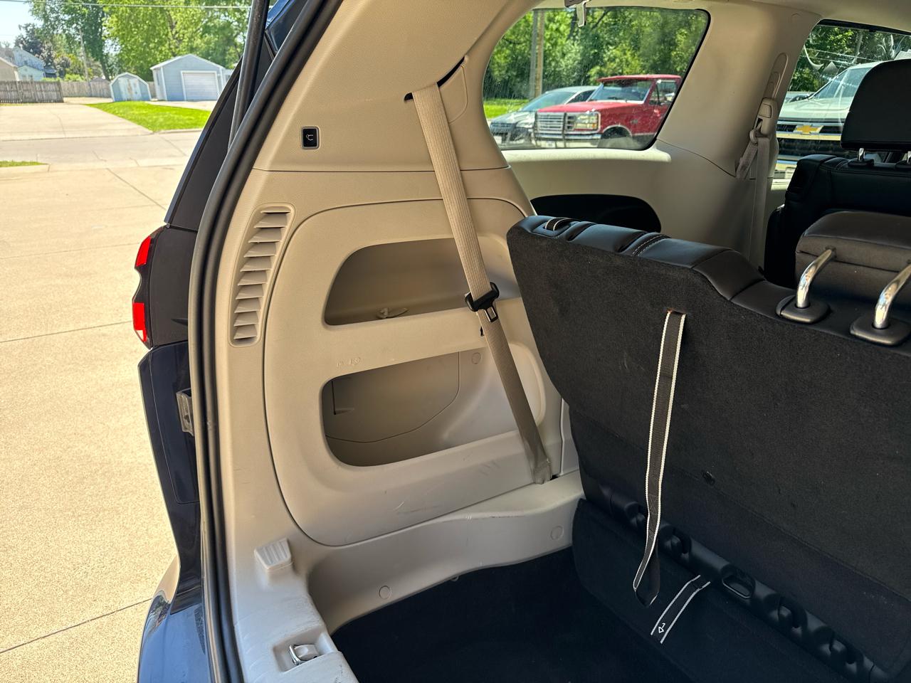 Chrysler Pacifica Touring L 2023