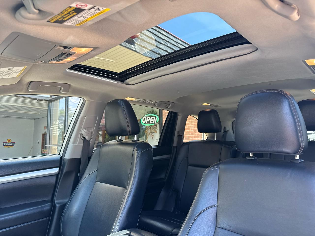 Toyota Highlander XLE AWD V6 2019