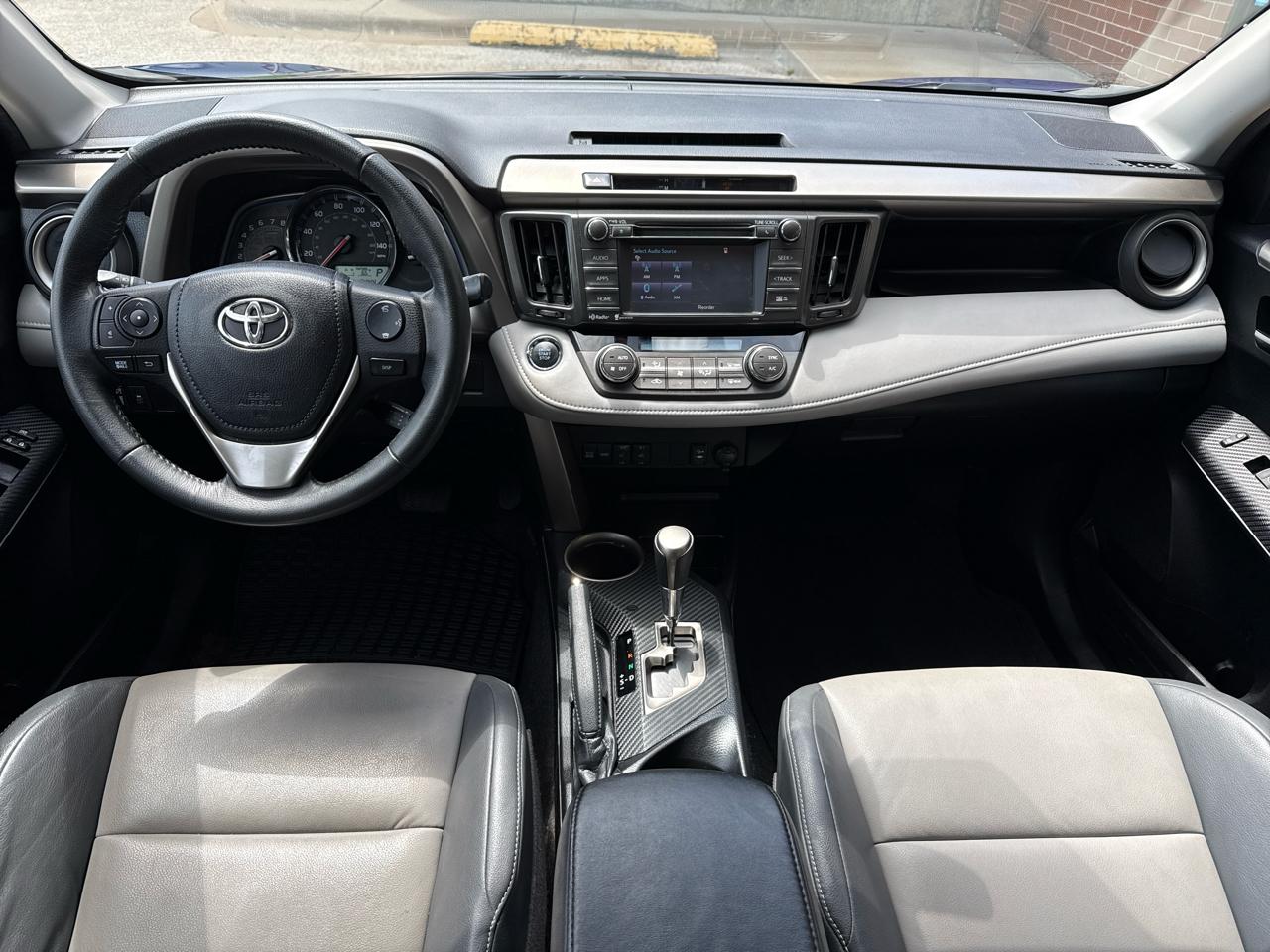 Toyota RAV4 Limited AWD 2015