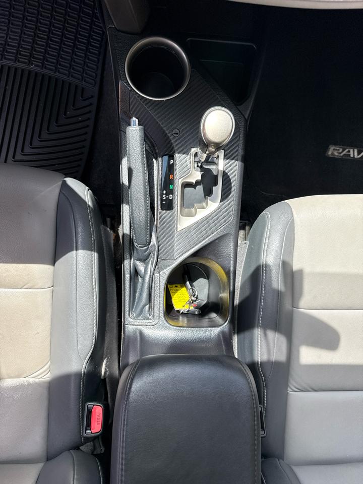 Toyota RAV4 Limited AWD 2015