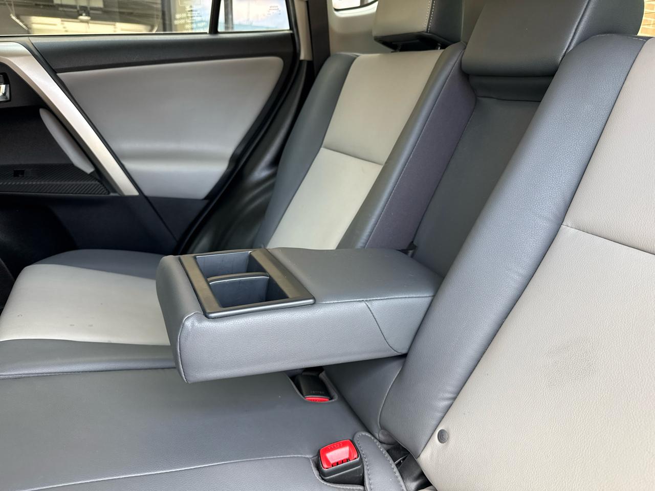 Toyota RAV4 Limited AWD 2015