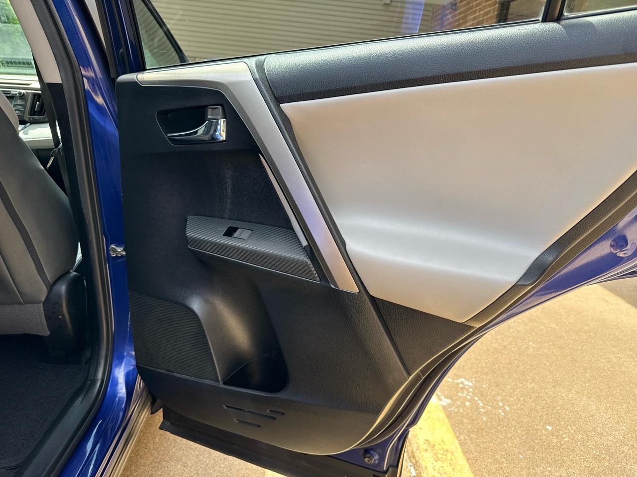 Toyota RAV4 Limited AWD 2015