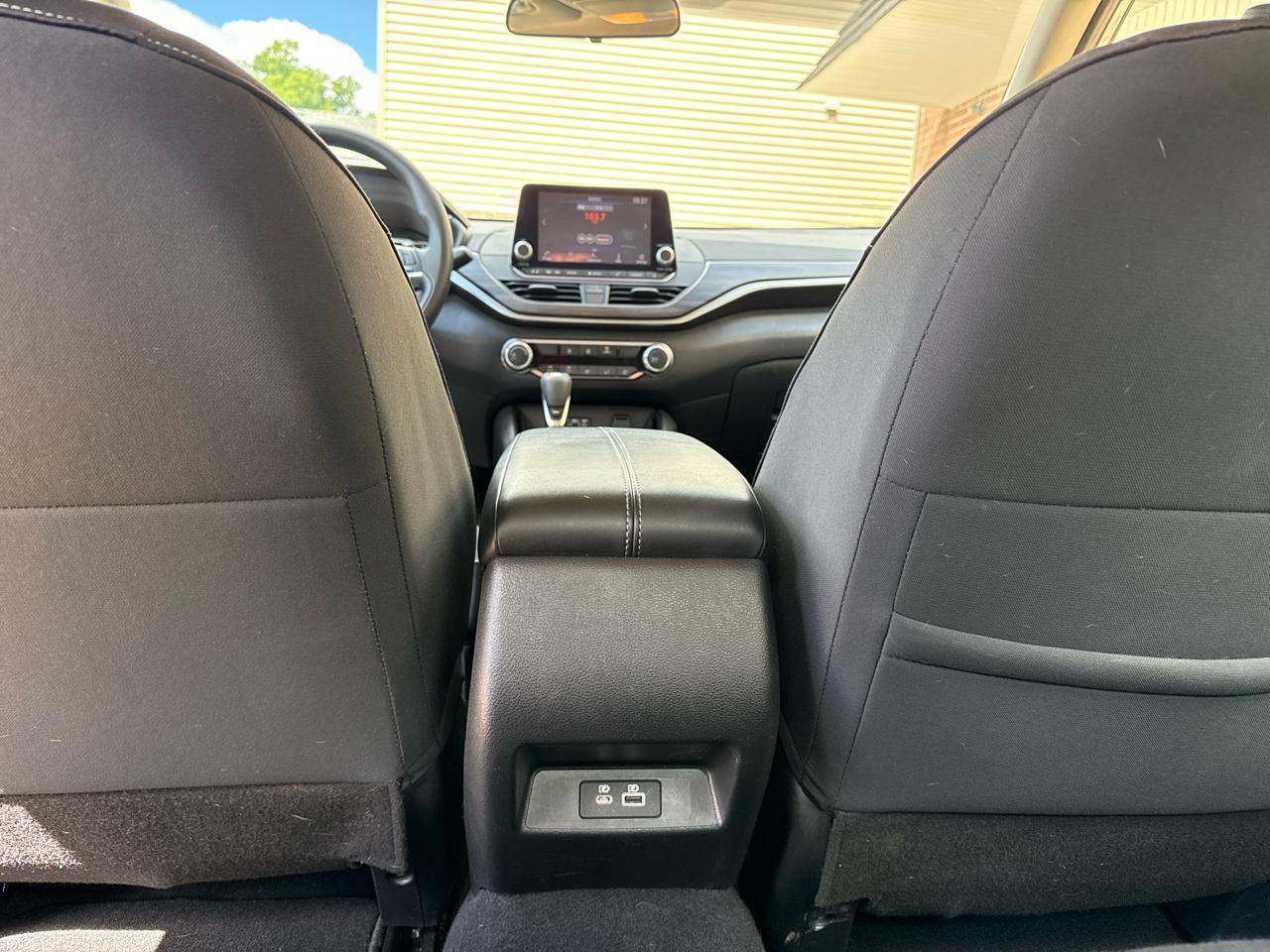 Nissan Altima 2.5 SV 2024
