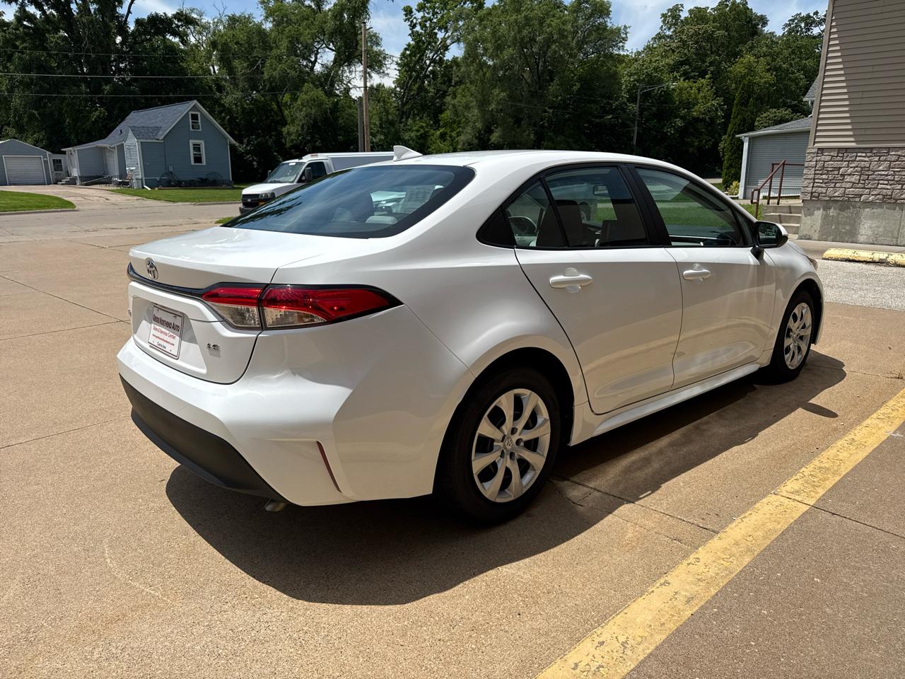 Toyota Corolla LE 2024