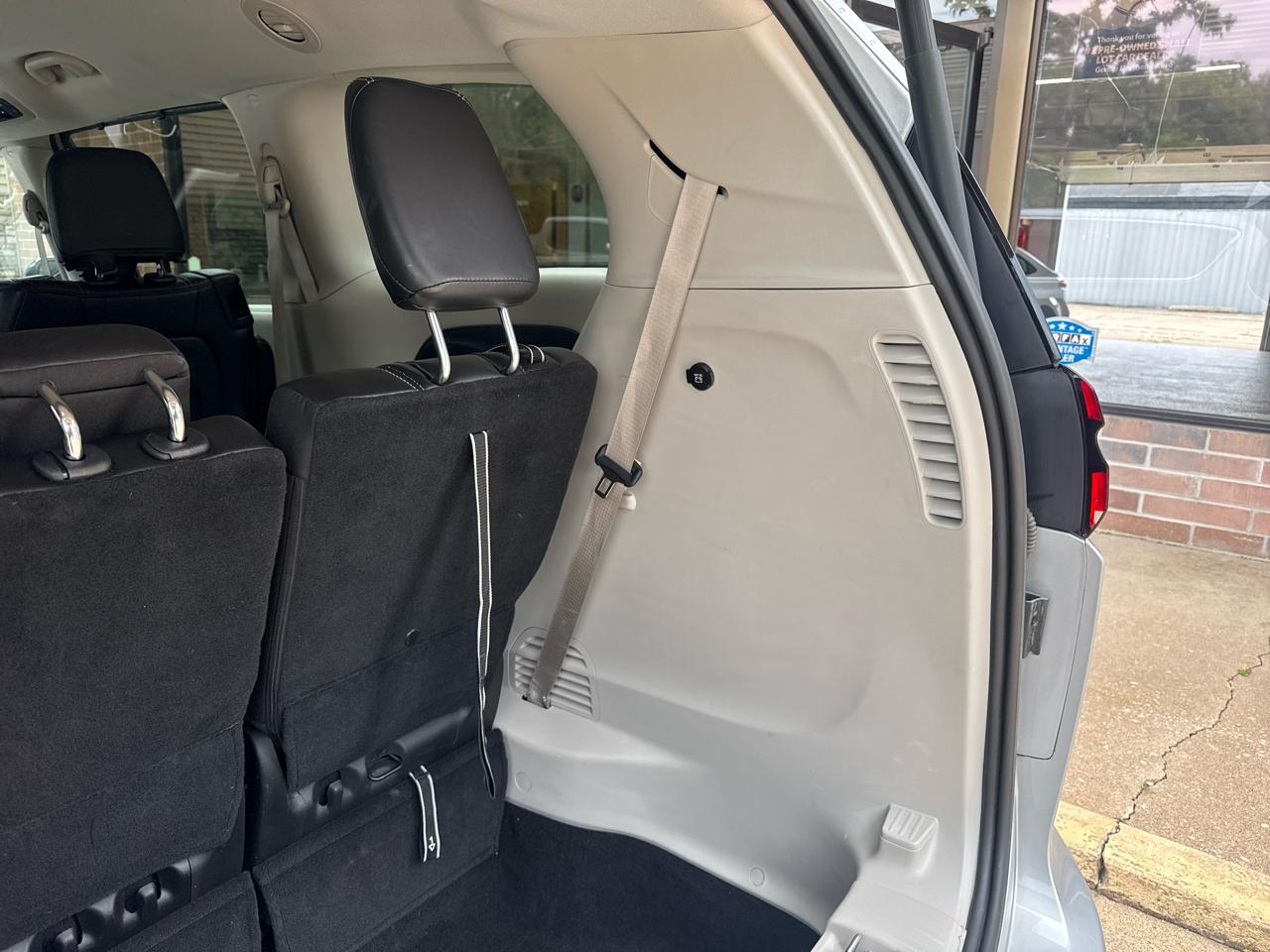 Chrysler Pacifica Touring L 2024