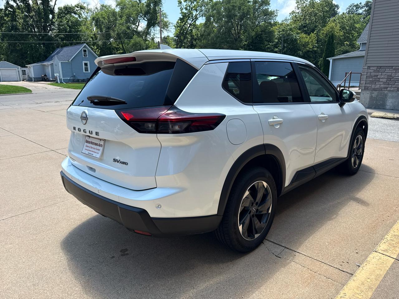 Nissan Rogue SV AWD 2024