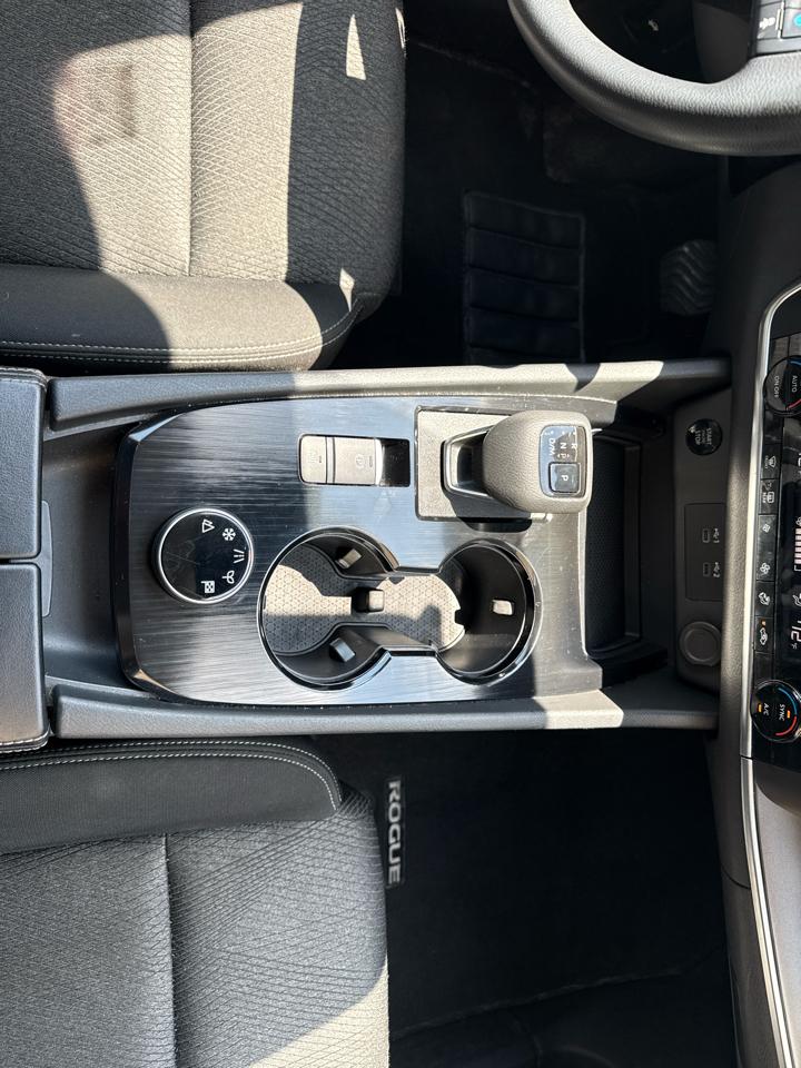Nissan Rogue SV AWD 2024