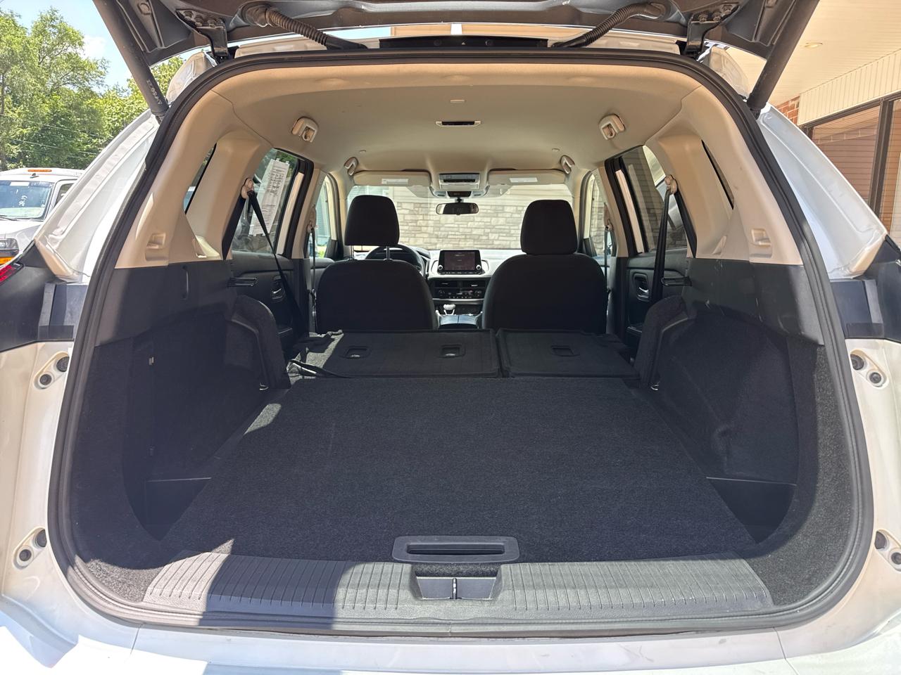 Nissan Rogue SV AWD 2024