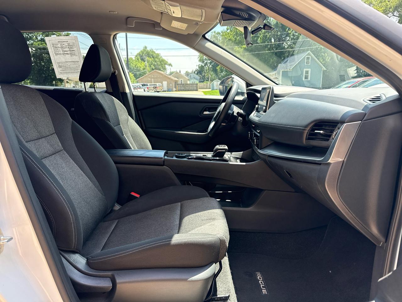Nissan Rogue SV AWD 2024