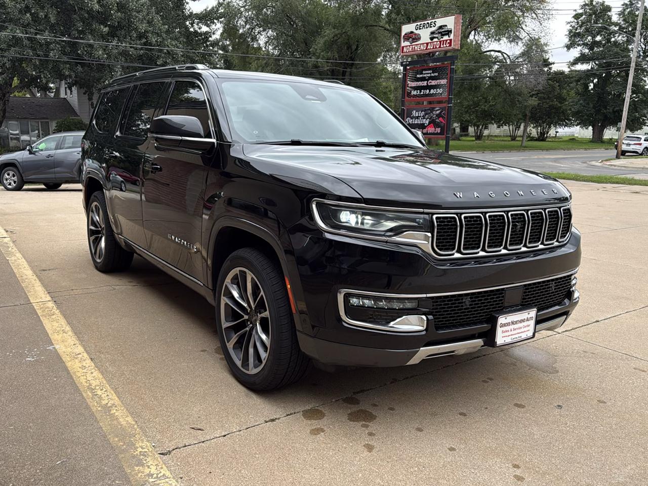Jeep Wagoneer Series III 4WD 2022