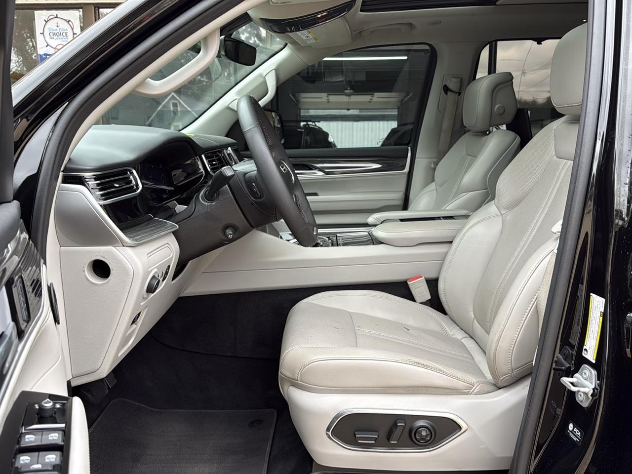 Jeep Wagoneer Series III 4WD 2022