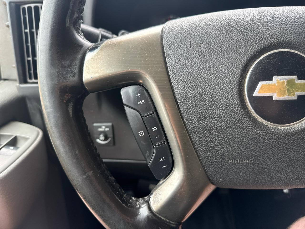 Chevrolet Express G3500 139" 2018