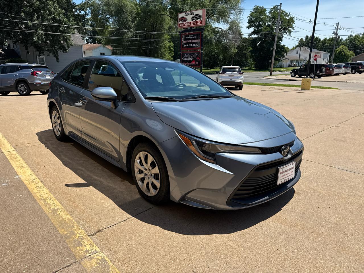 Toyota Corolla LE 2024