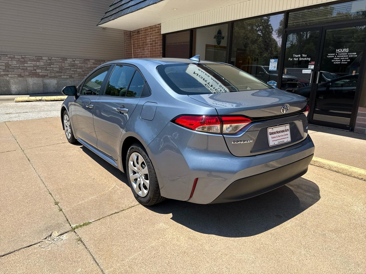 Toyota Corolla LE 2024