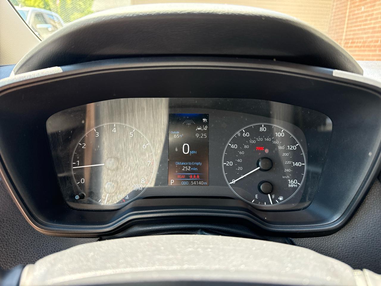 Toyota Corolla LE 2024