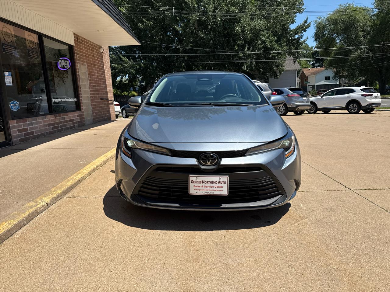 Toyota Corolla LE 2024