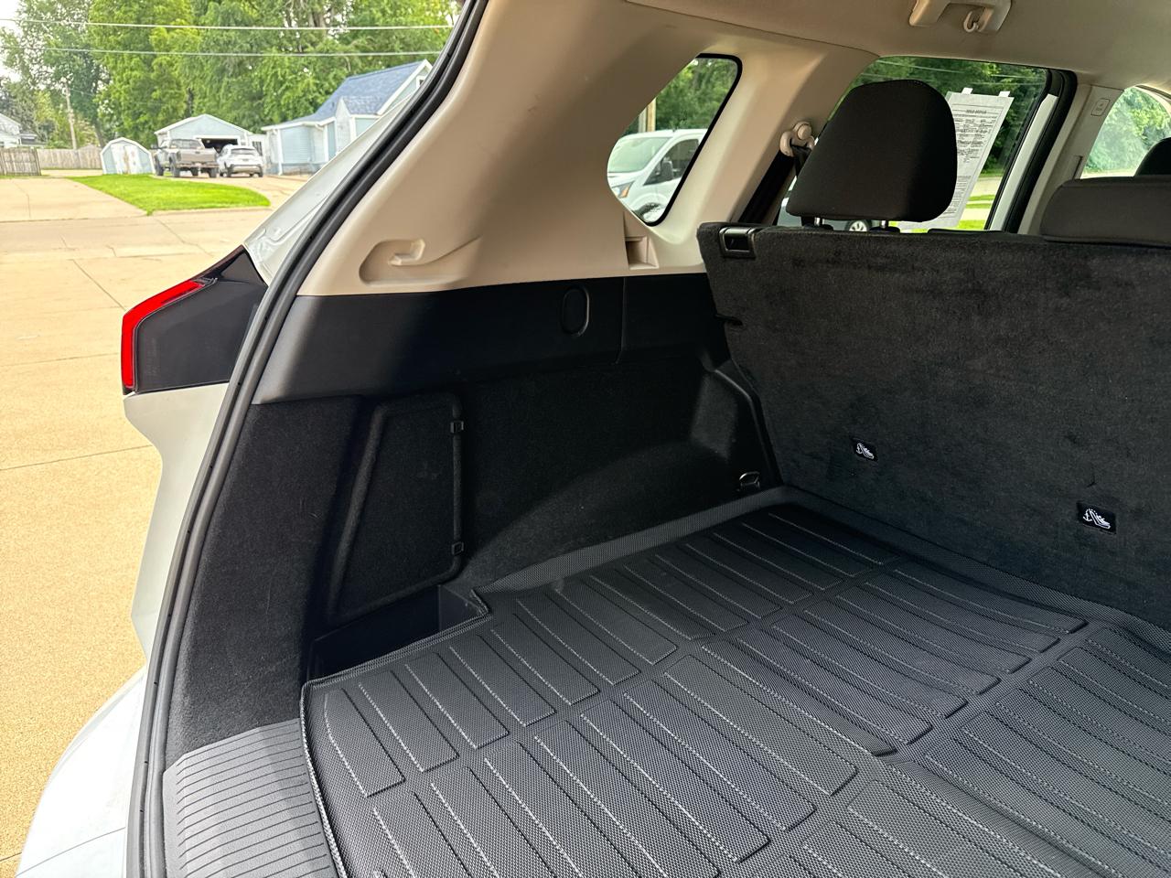 Nissan Rogue SV AWD 2025