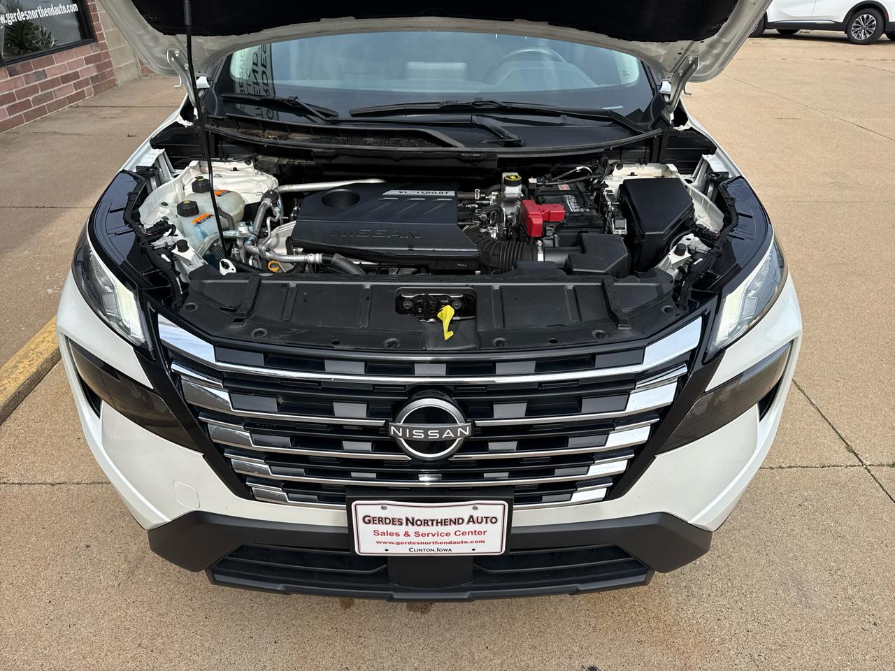 Nissan Rogue SV AWD 2025