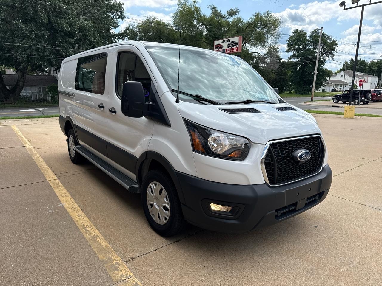Ford Transit 250 Van 2025