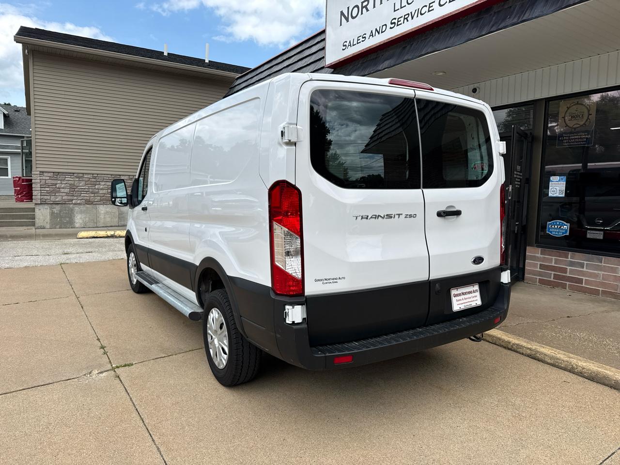 Ford Transit 250 Van 2025
