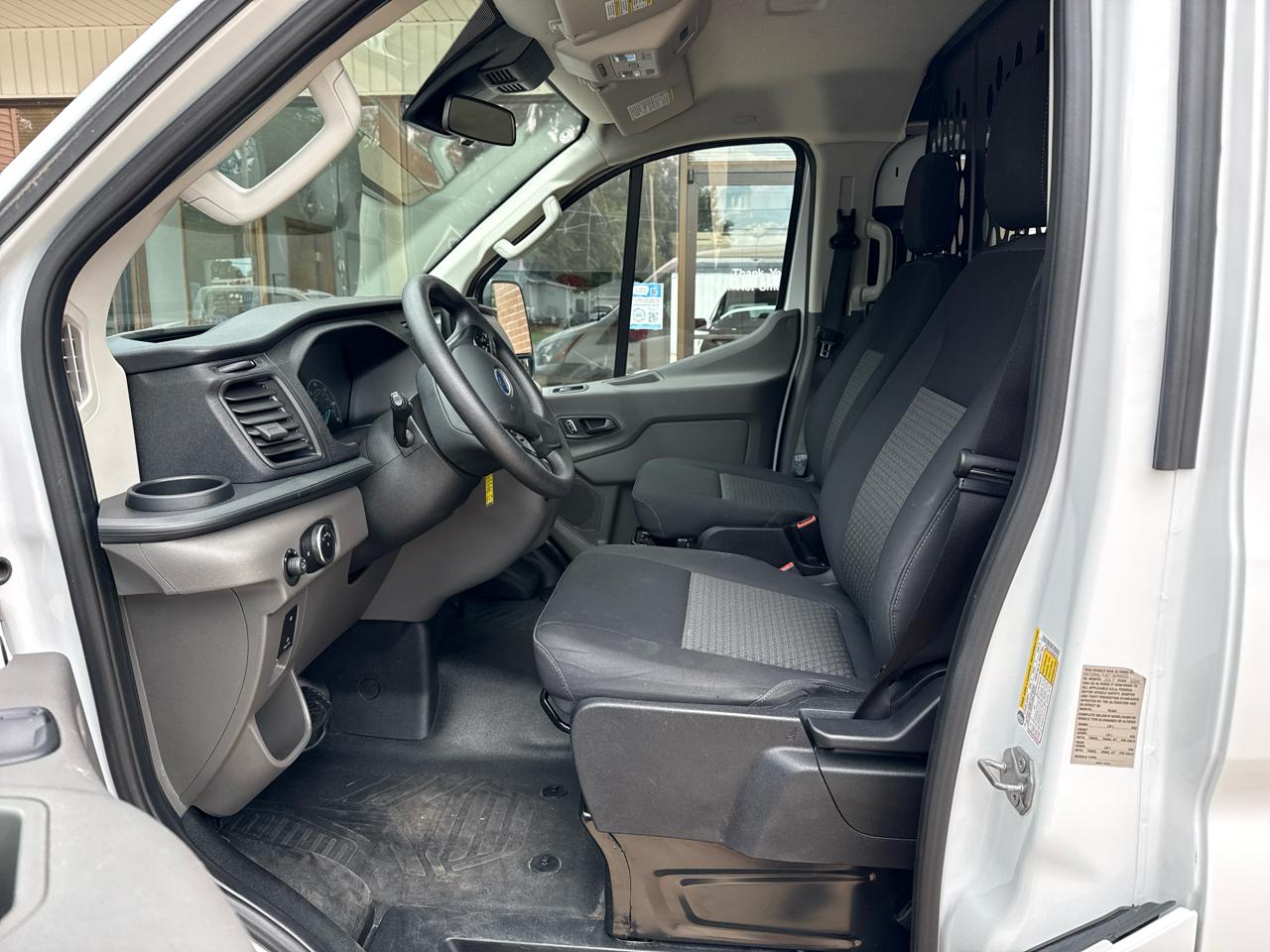 Ford Transit 250 Van 2025