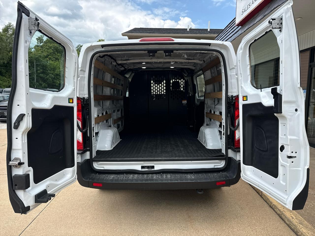 Ford Transit 250 Van 2025