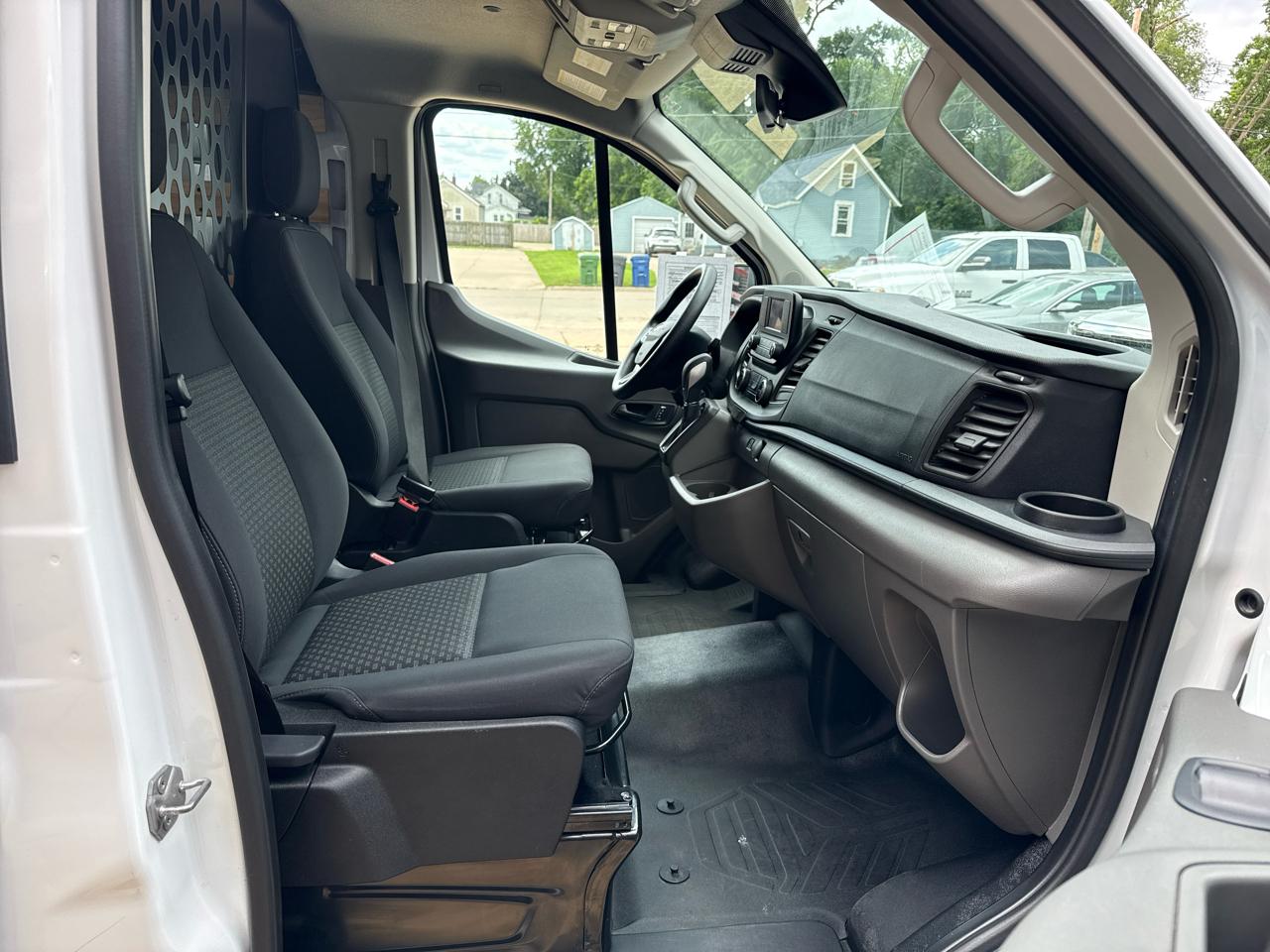 Ford Transit 250 Van 2025