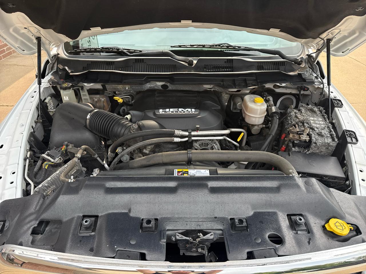 RAM 2500 Tradesman Crew Cab SWB 4WD 2017