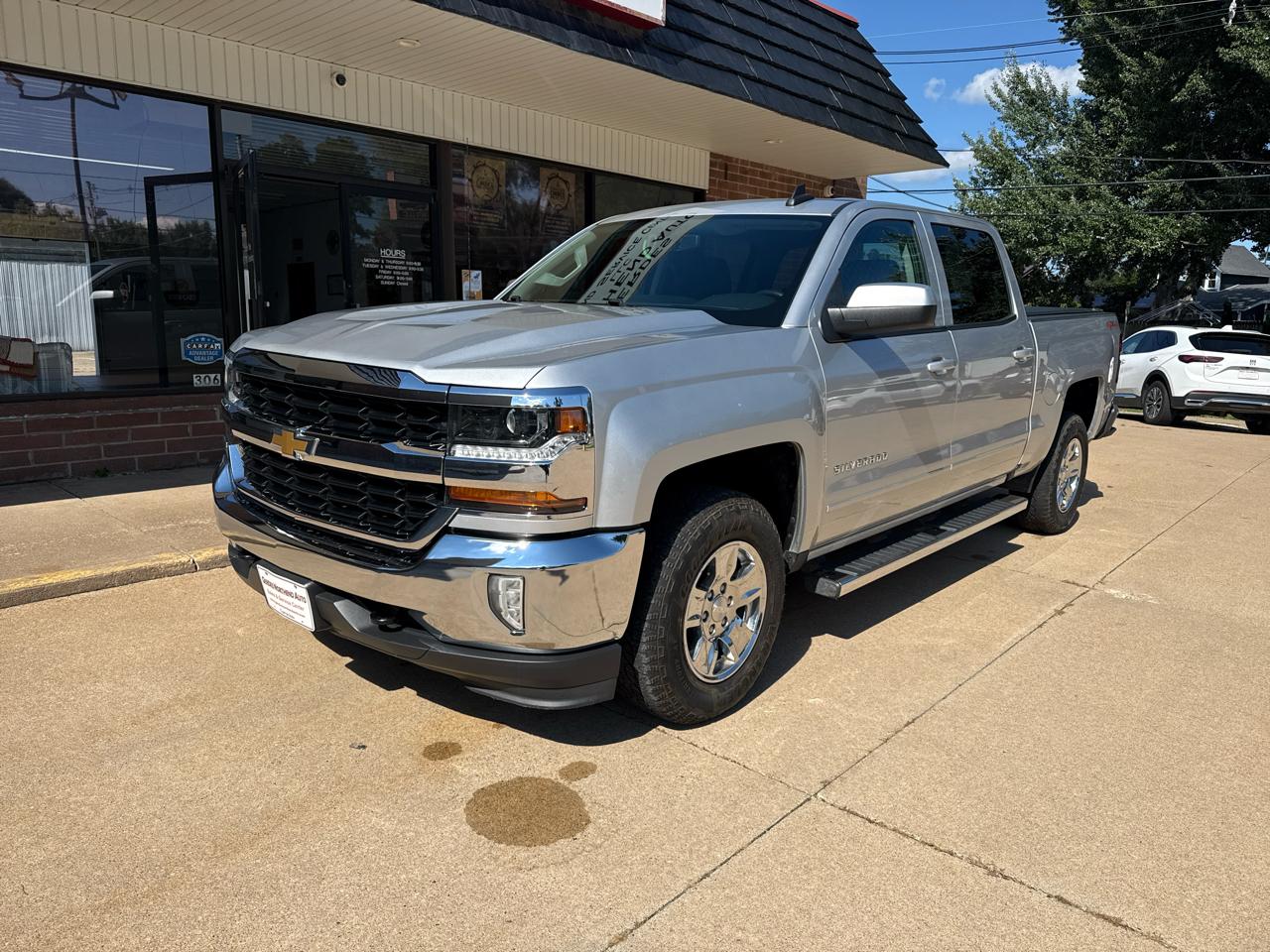 Chevrolet Silverado 1500 LT Crew Cab 4WD 2017