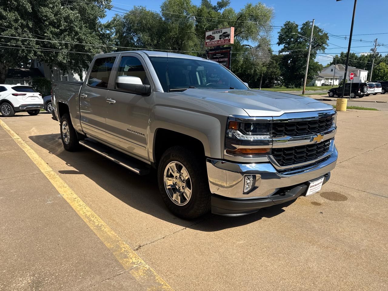 Chevrolet Silverado 1500 LT Crew Cab 4WD 2017