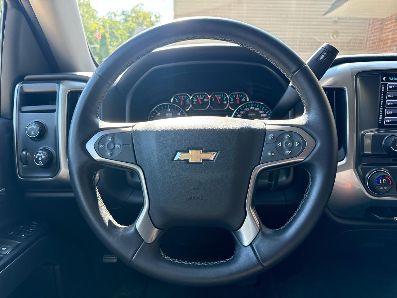Chevrolet Silverado 1500 LT Crew Cab 4WD 2017