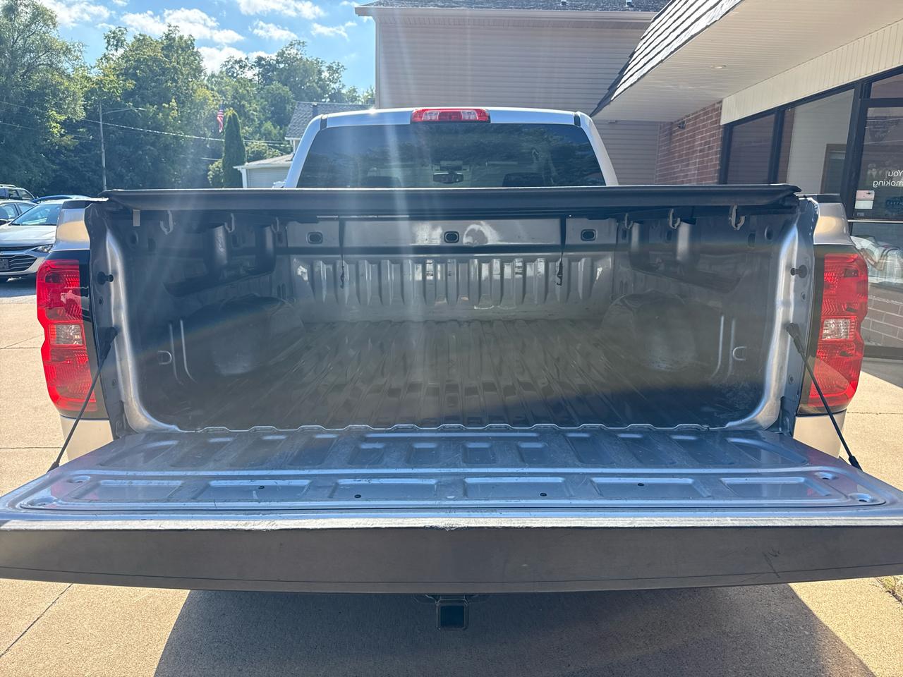 Chevrolet Silverado 1500 LT Crew Cab 4WD 2017