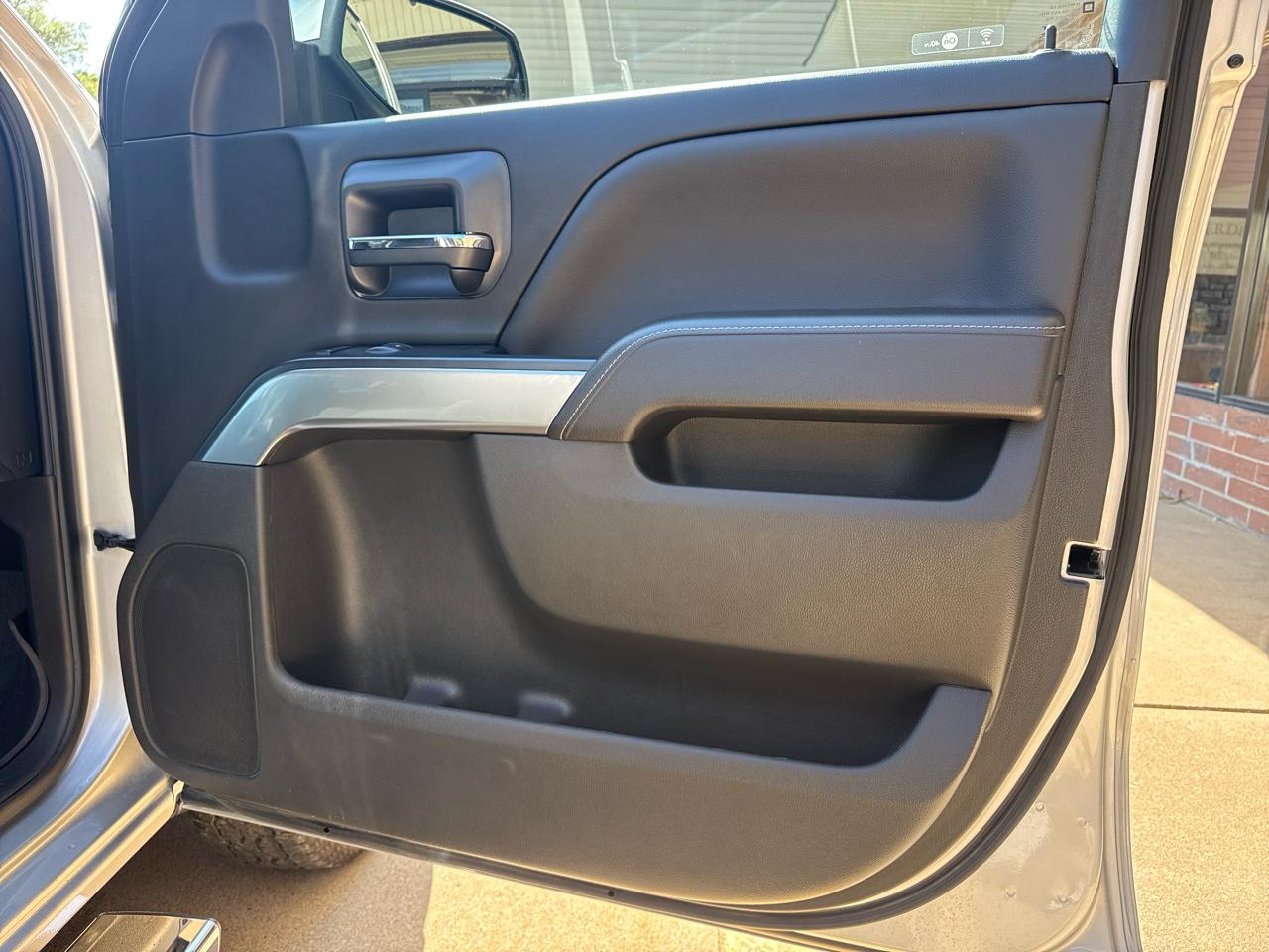 Chevrolet Silverado 1500 LT Crew Cab 4WD 2017