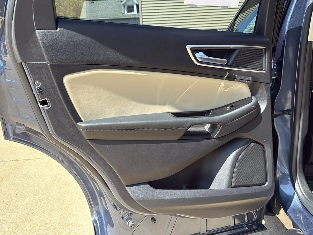 Ford Edge SEL FWD 2019