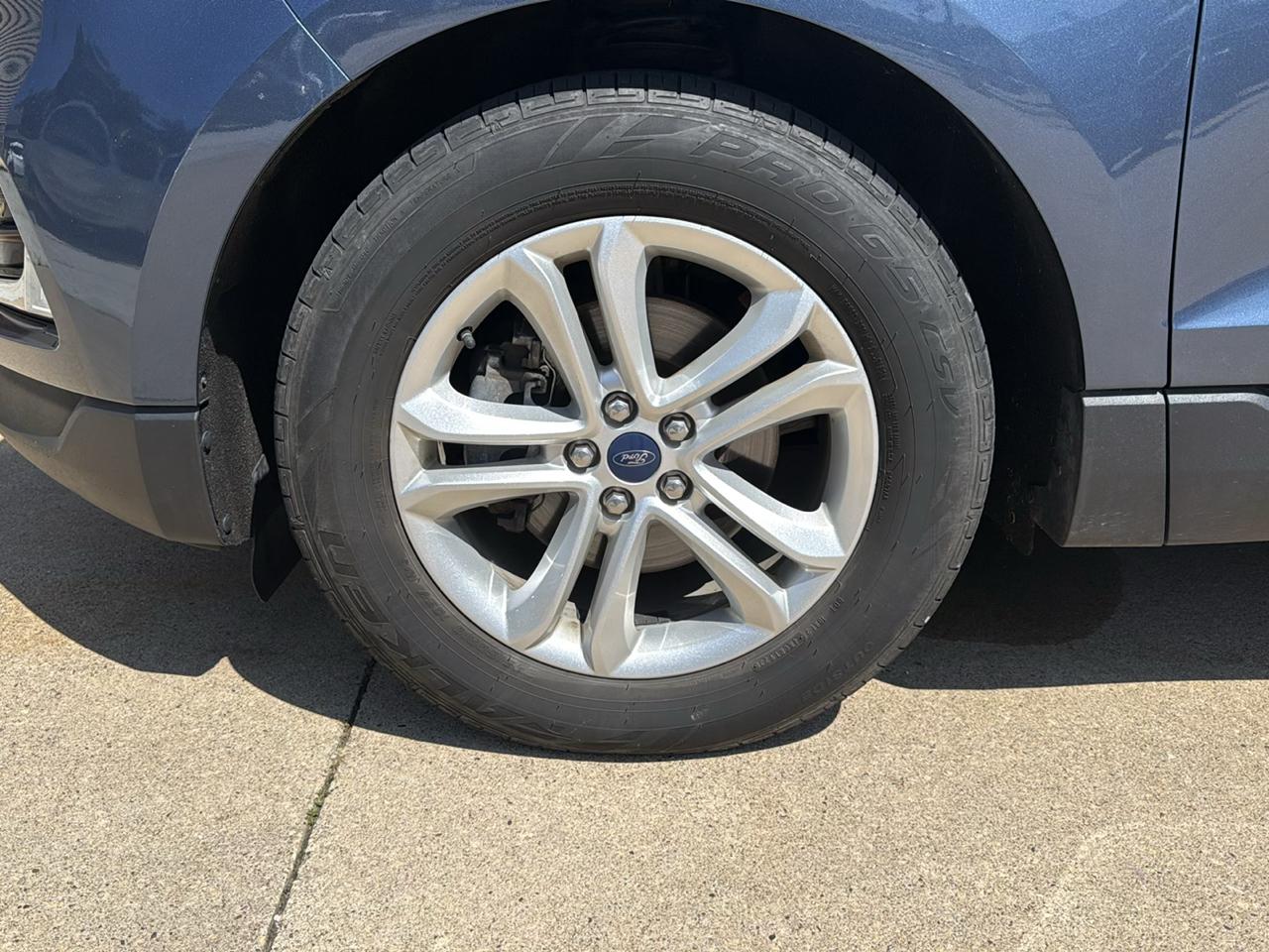 Ford Edge SEL FWD 2019