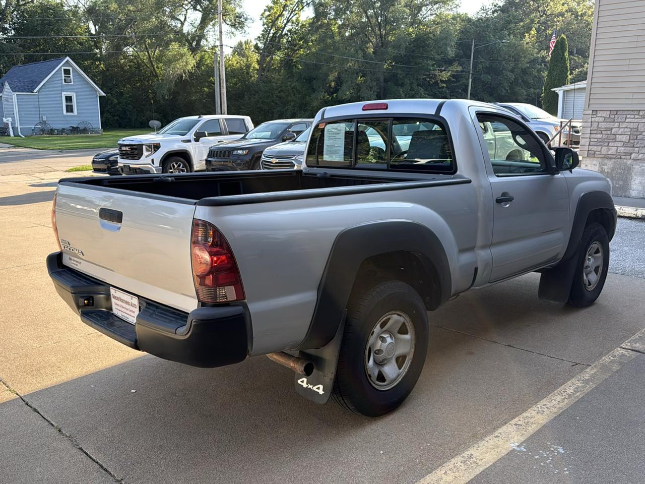 Toyota Tacoma Regular Cab 4WD 2012