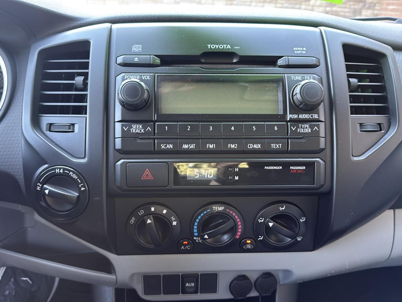 Toyota Tacoma Regular Cab 4WD 2012