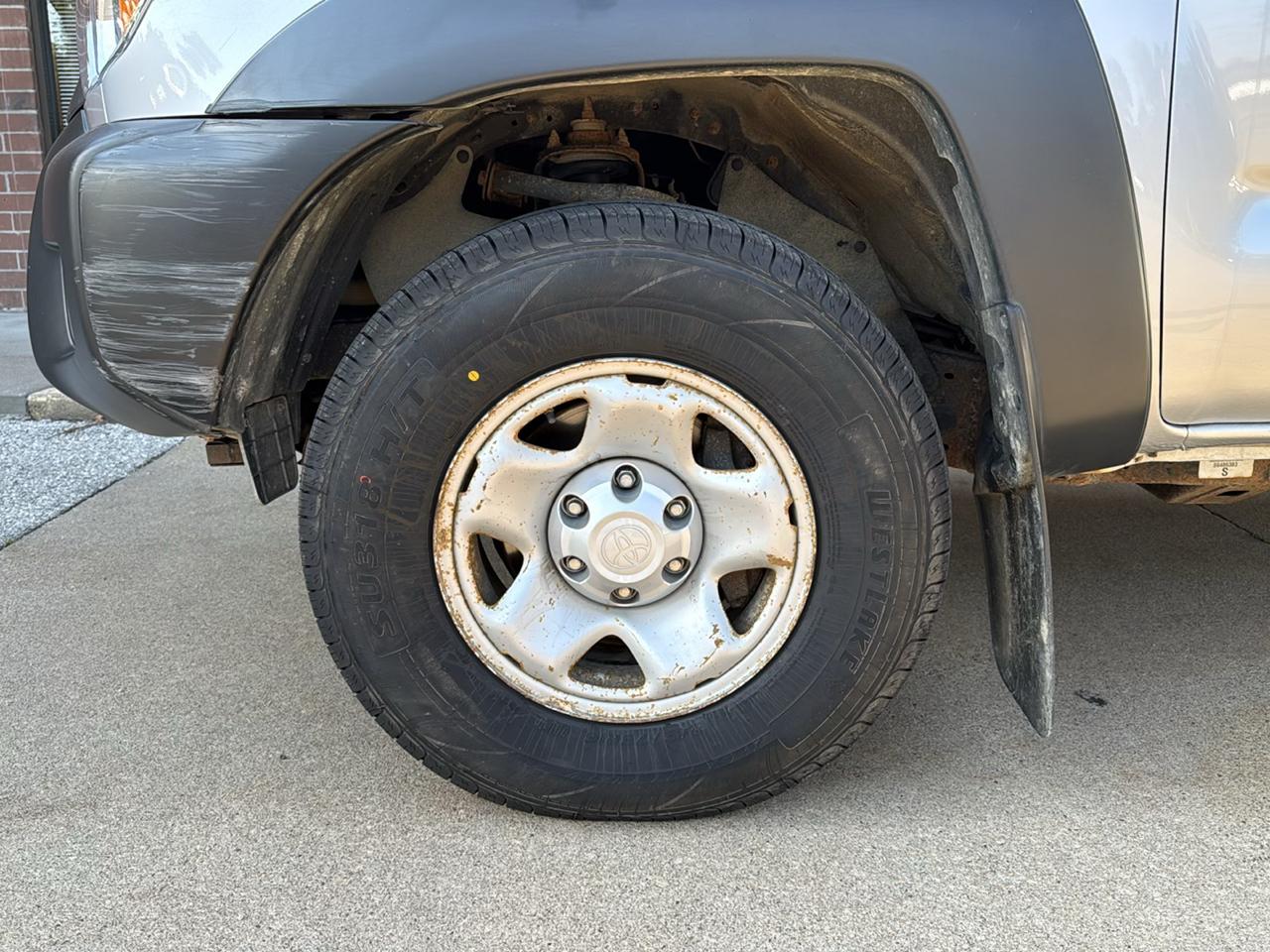 Toyota Tacoma Regular Cab 4WD 2012