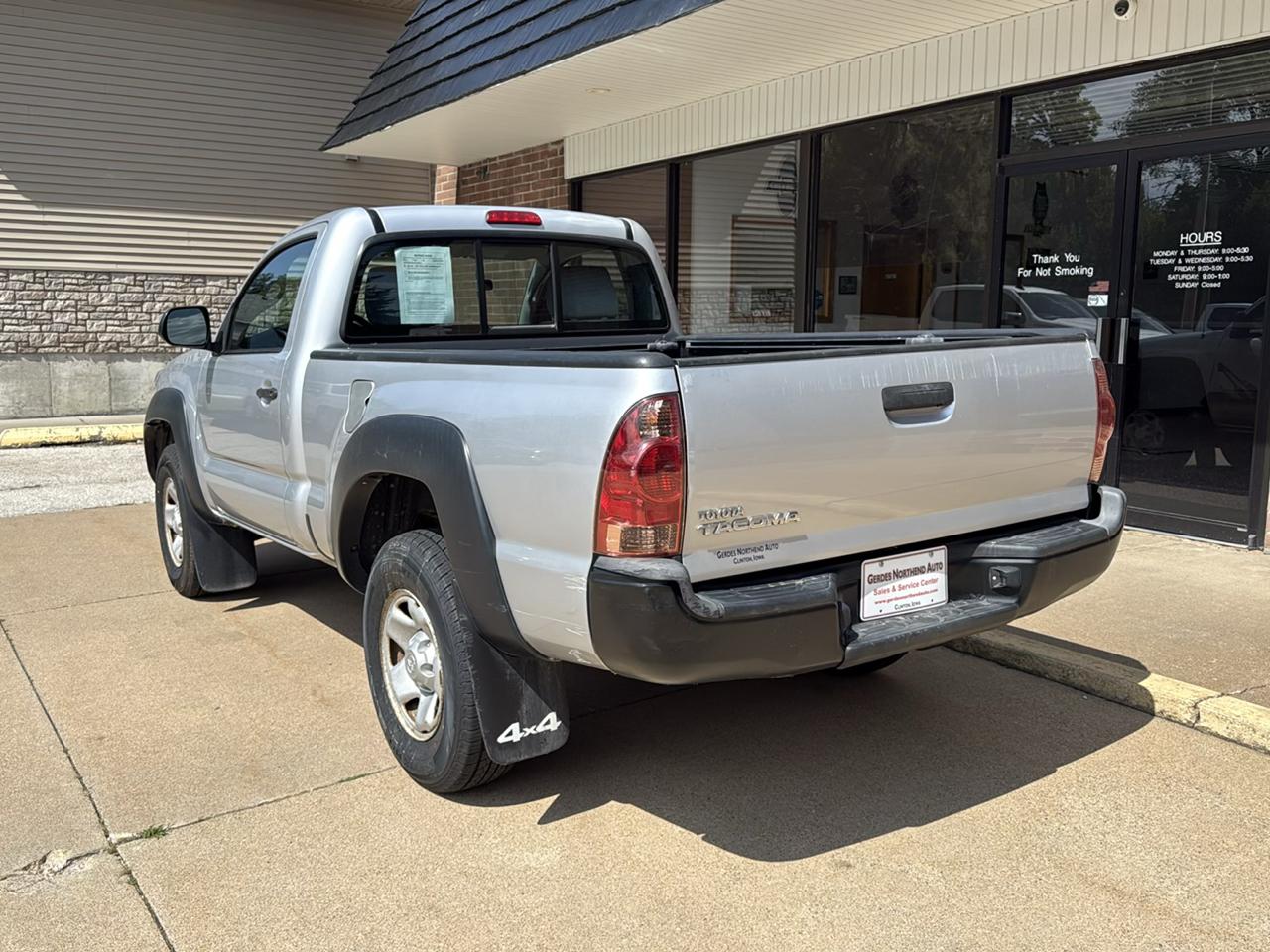 Toyota Tacoma Regular Cab 4WD 2012