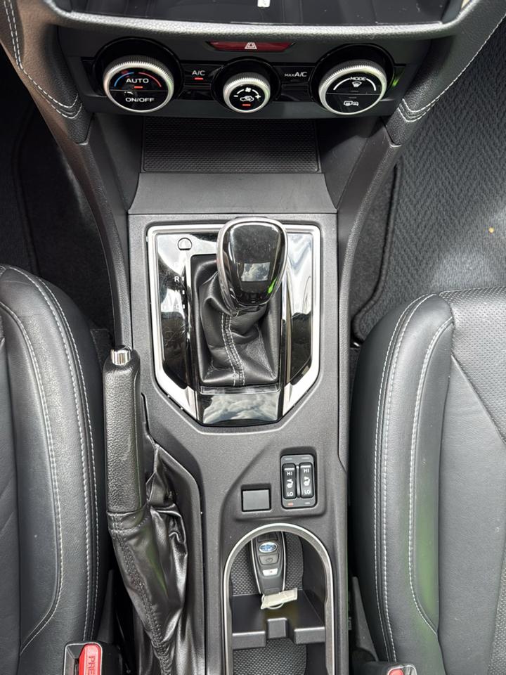 Subaru Impreza 2.0i Limited CVT 4-Door 2017