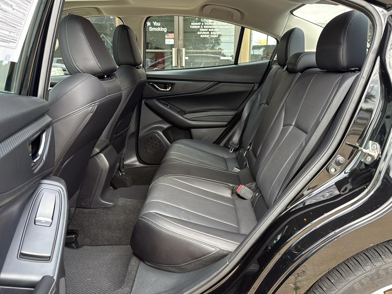 Subaru Impreza 2.0i Limited CVT 4-Door 2017