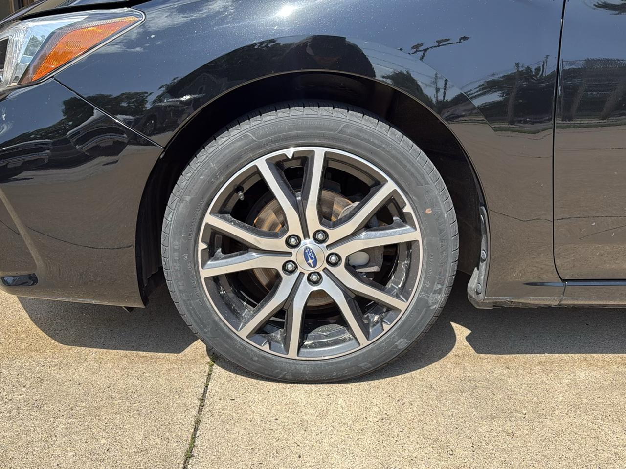 Subaru Impreza 2.0i Limited CVT 4-Door 2017