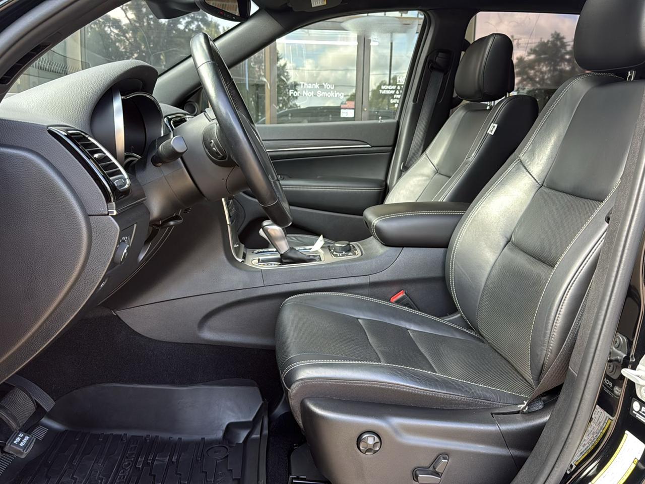 Jeep Grand Cherokee  2021
