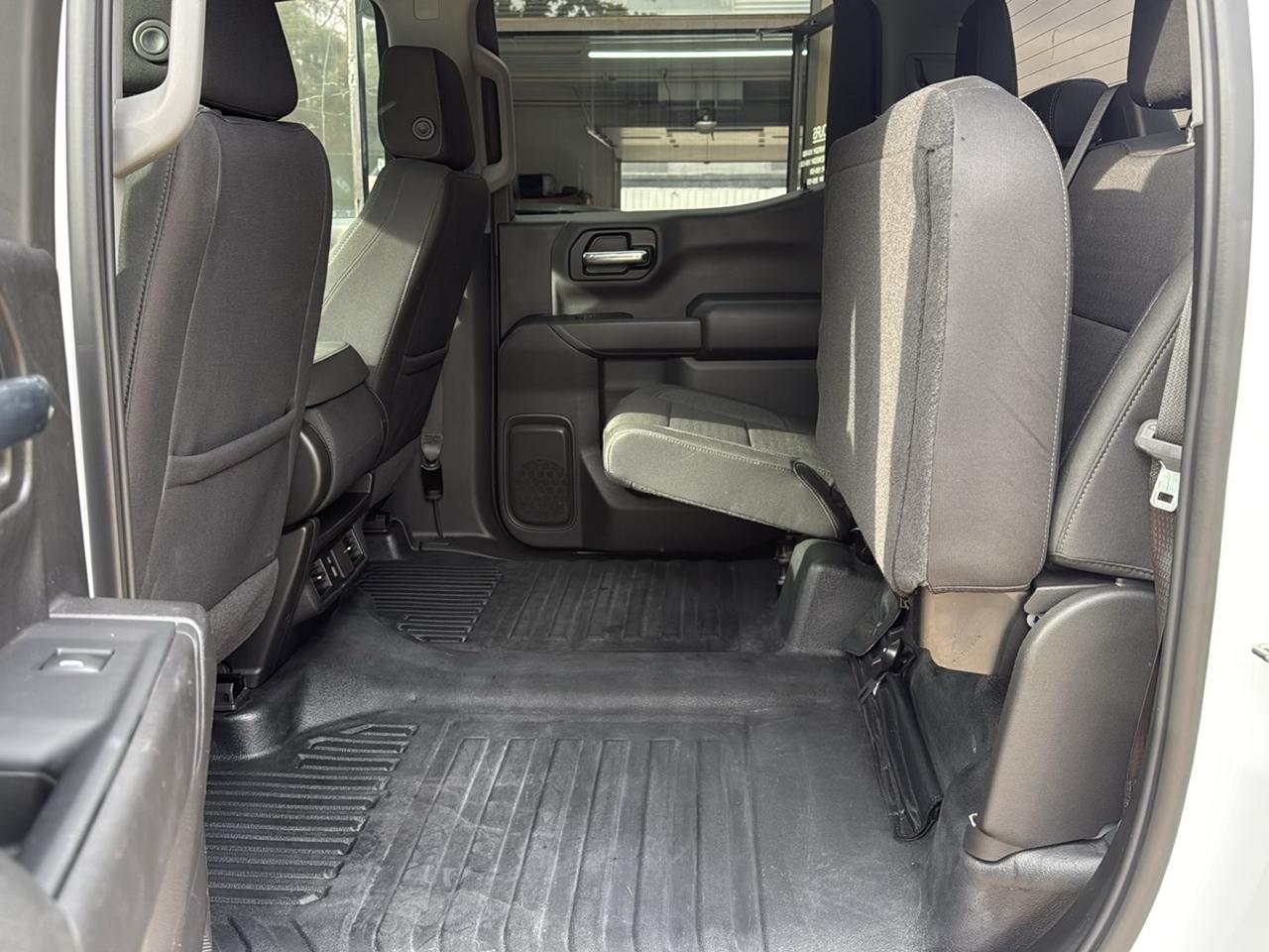 GMC Sierra 1500 Pro Crew Cab Short Box 4WD 2024